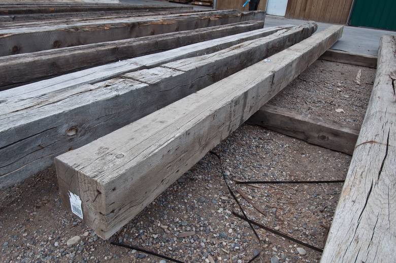 bc # 00032631 - 12x12 x 29' Weathered Timber