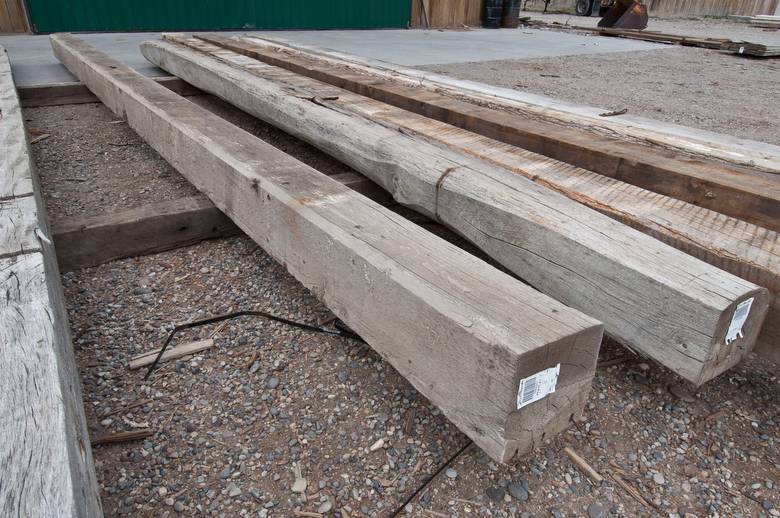 bc # 00032631 - 12x12 x 29' Weathered Timber