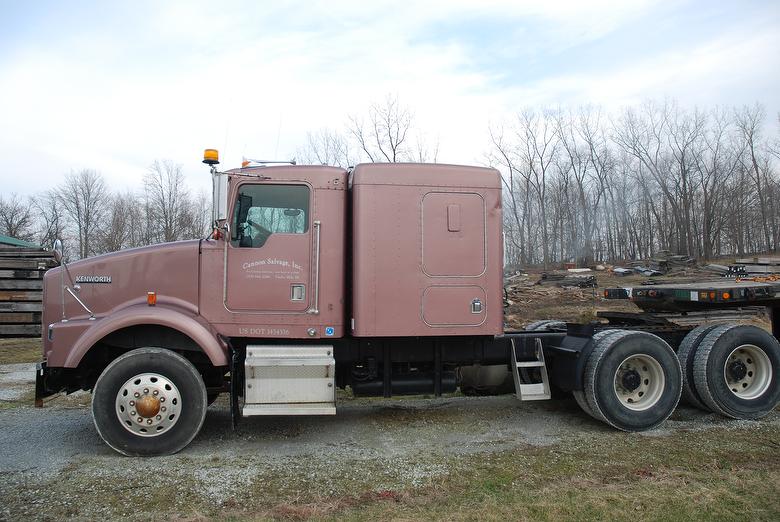 Kenworth Tractor