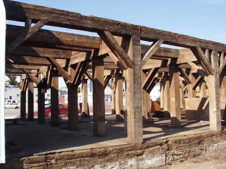 Grain Elevator - Substructure Timbers / These timbers remain in the remodeled structure